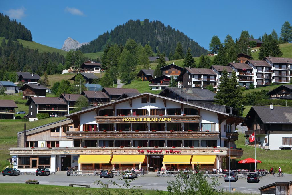 Hotel Le Relais Alpin Les Mosses ภายนอก รูปภาพ