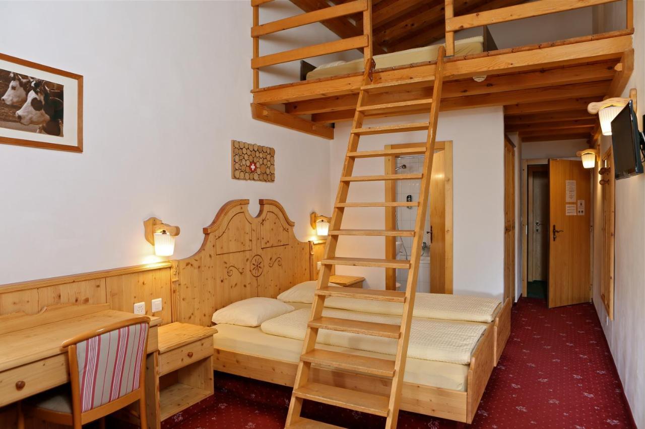 Hotel Le Relais Alpin Les Mosses ภายนอก รูปภาพ