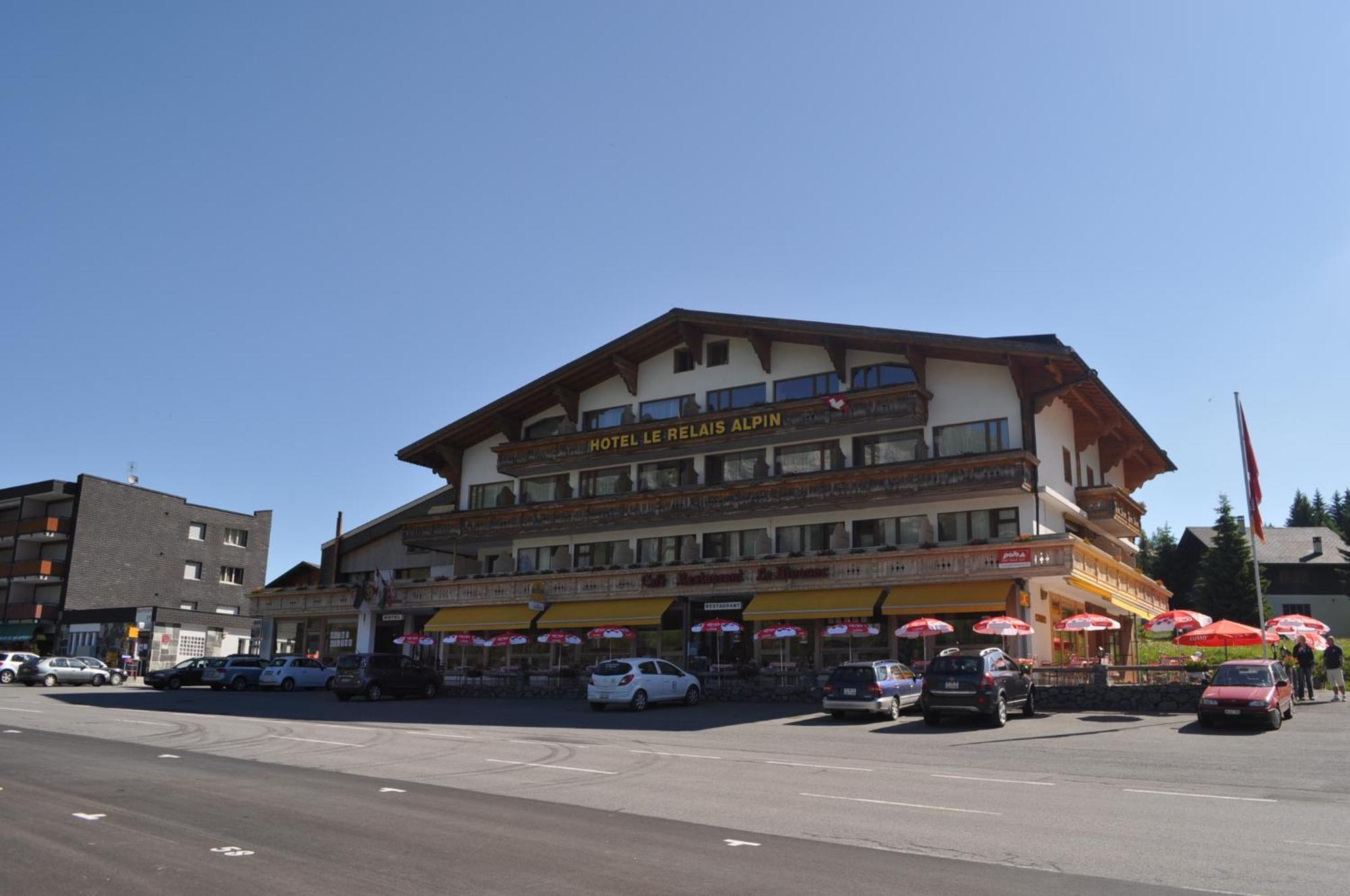 Hotel Le Relais Alpin Les Mosses ภายนอก รูปภาพ