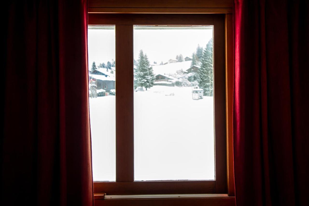 Hotel Le Relais Alpin Les Mosses ภายนอก รูปภาพ