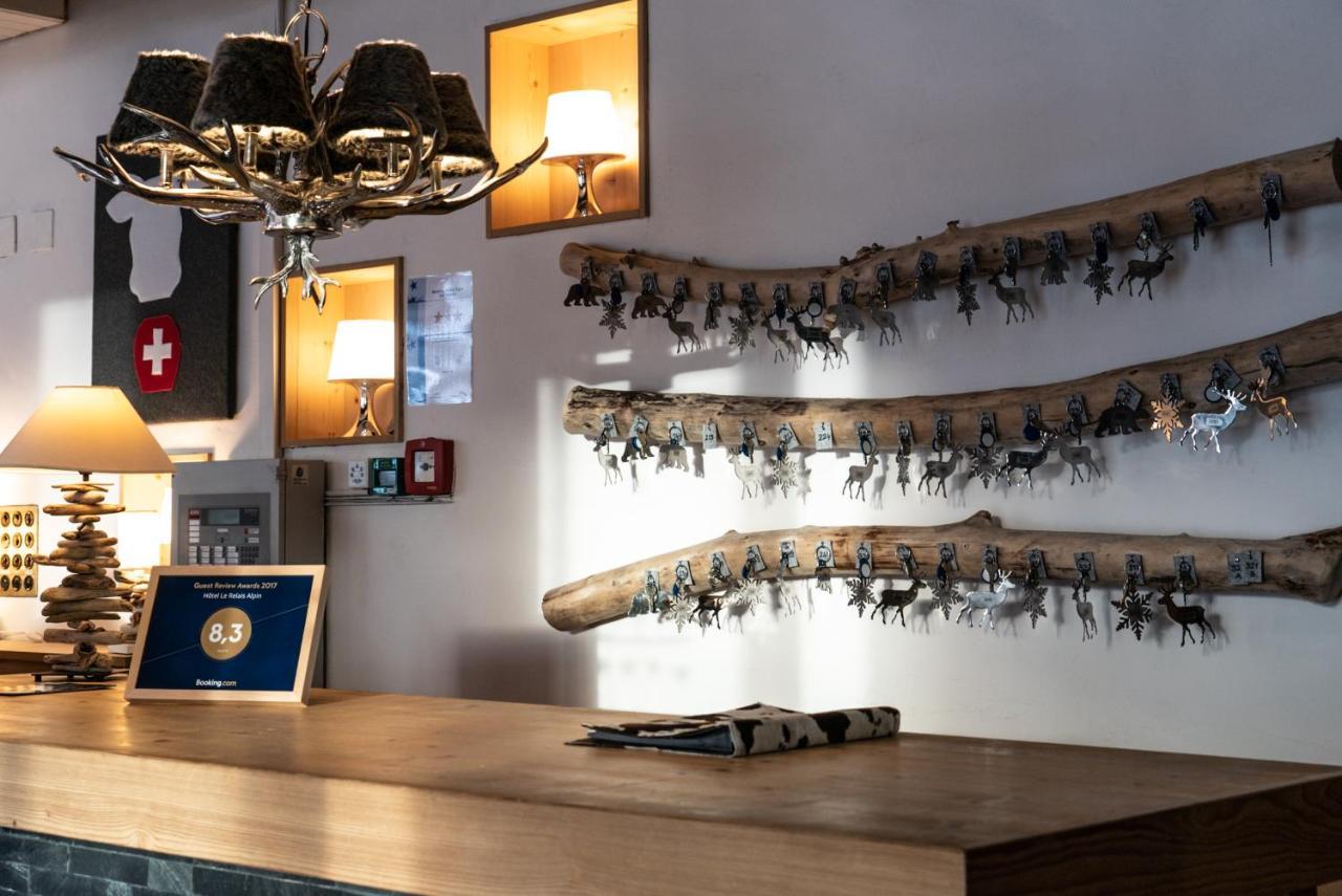 Hotel Le Relais Alpin Les Mosses ภายนอก รูปภาพ