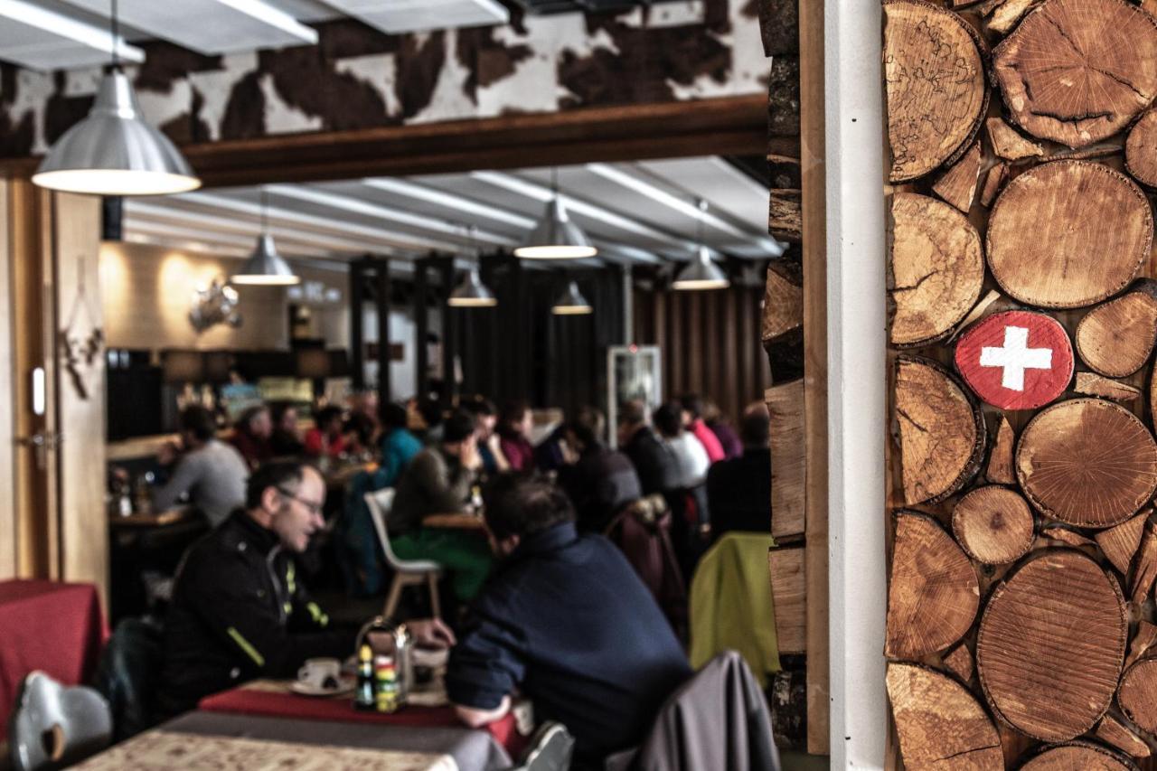 Hotel Le Relais Alpin Les Mosses ภายนอก รูปภาพ